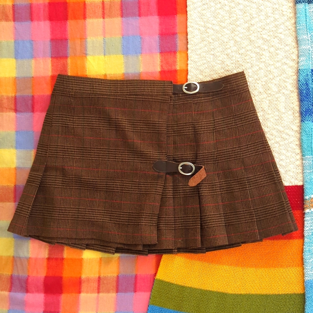Brandy Melville Dana Buckle Skirt in Plaid